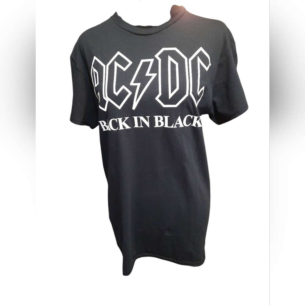 NWT AC/DC Black Graphic T-Shirt Small